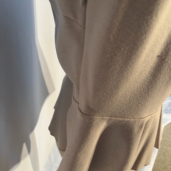 Elie Tahari wool blend top - Picture 3 of 5